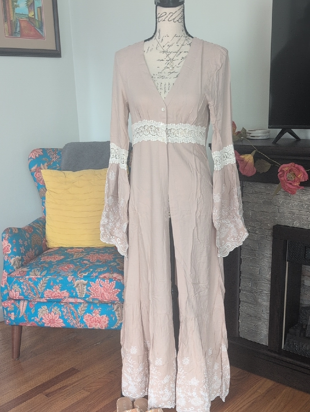 Gorgeous Venus Blush Duster🪷. - Picture 5 of 16